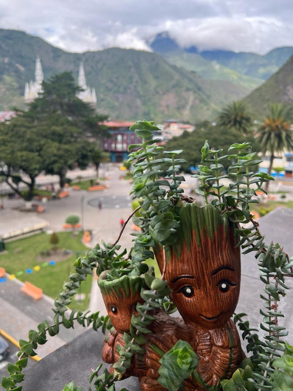 Hotel Elvita Spa Baños Exteriör bild