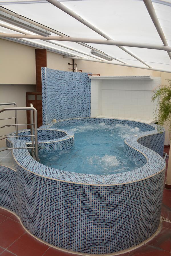 Hotel Elvita Spa Baños Exteriör bild